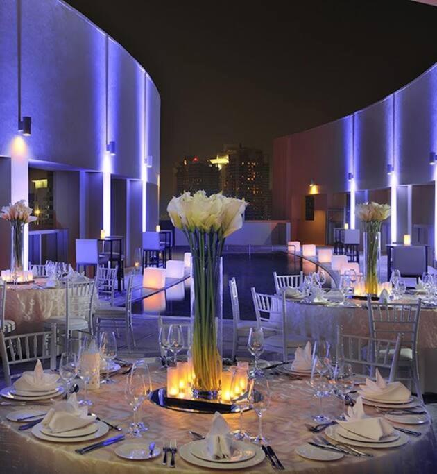 Jw Marriott Hotel Marina Residence Dubai Exteriör bild