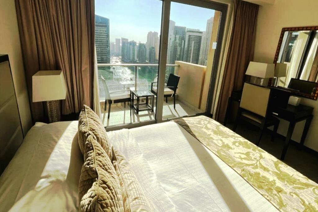 Jw Marriott Hotel Marina Residence Dubai Exteriör bild